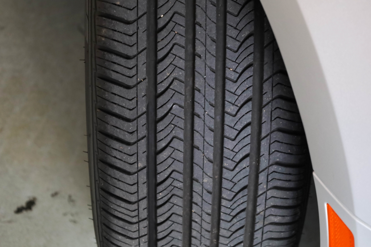 Chevrolet Camaro 2dr Cpe 2LT 2016