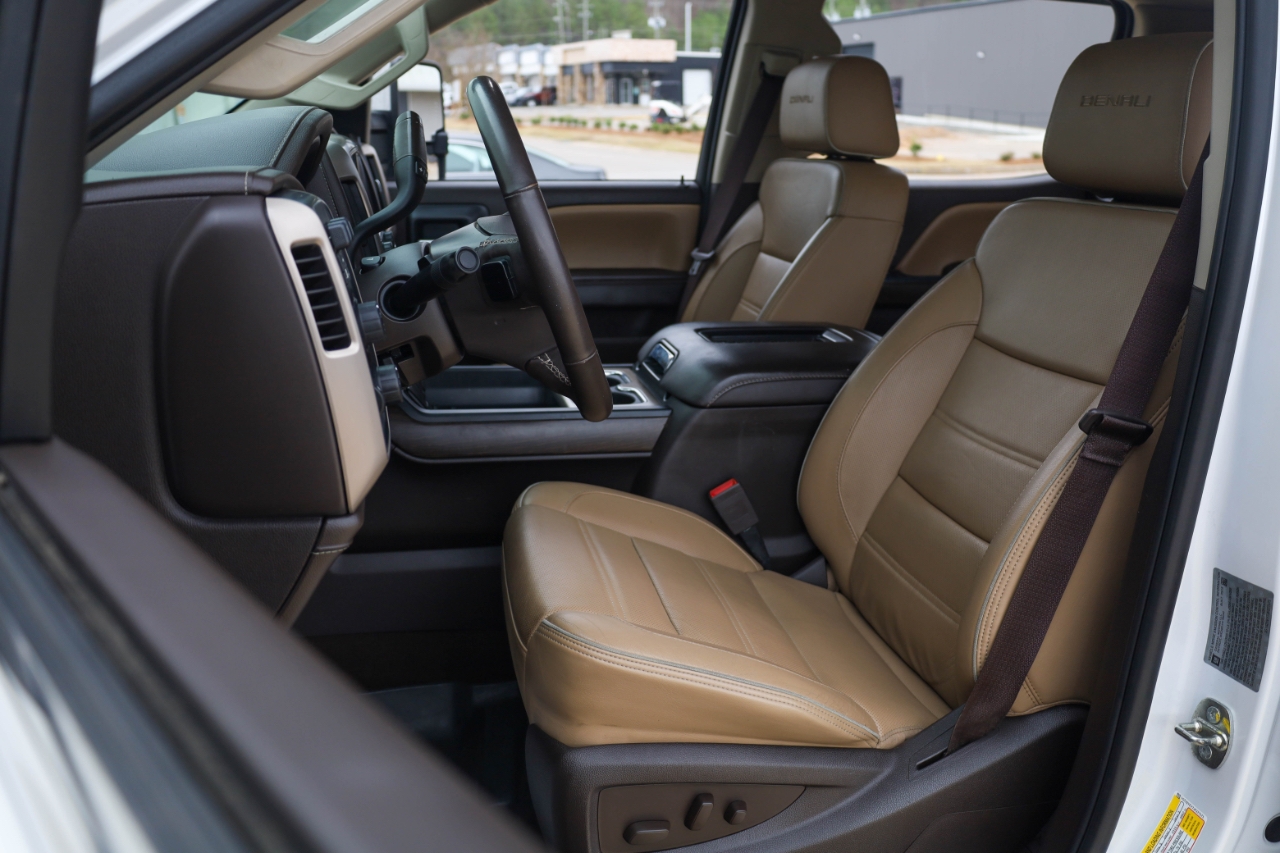 GMC Sierra 3500HD 4WD Crew Cab 167.7" Denali 2018