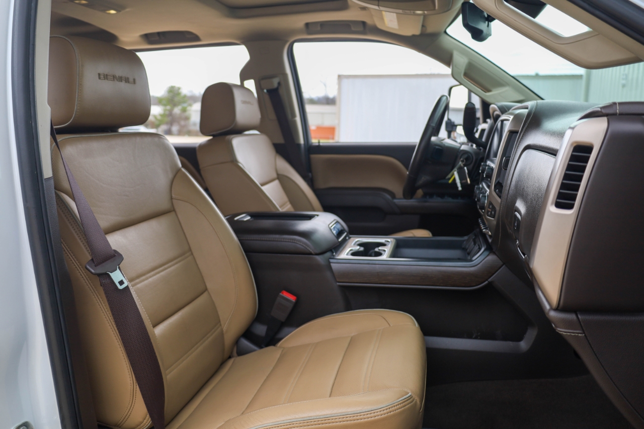 GMC Sierra 3500HD 4WD Crew Cab 167.7" Denali 2018