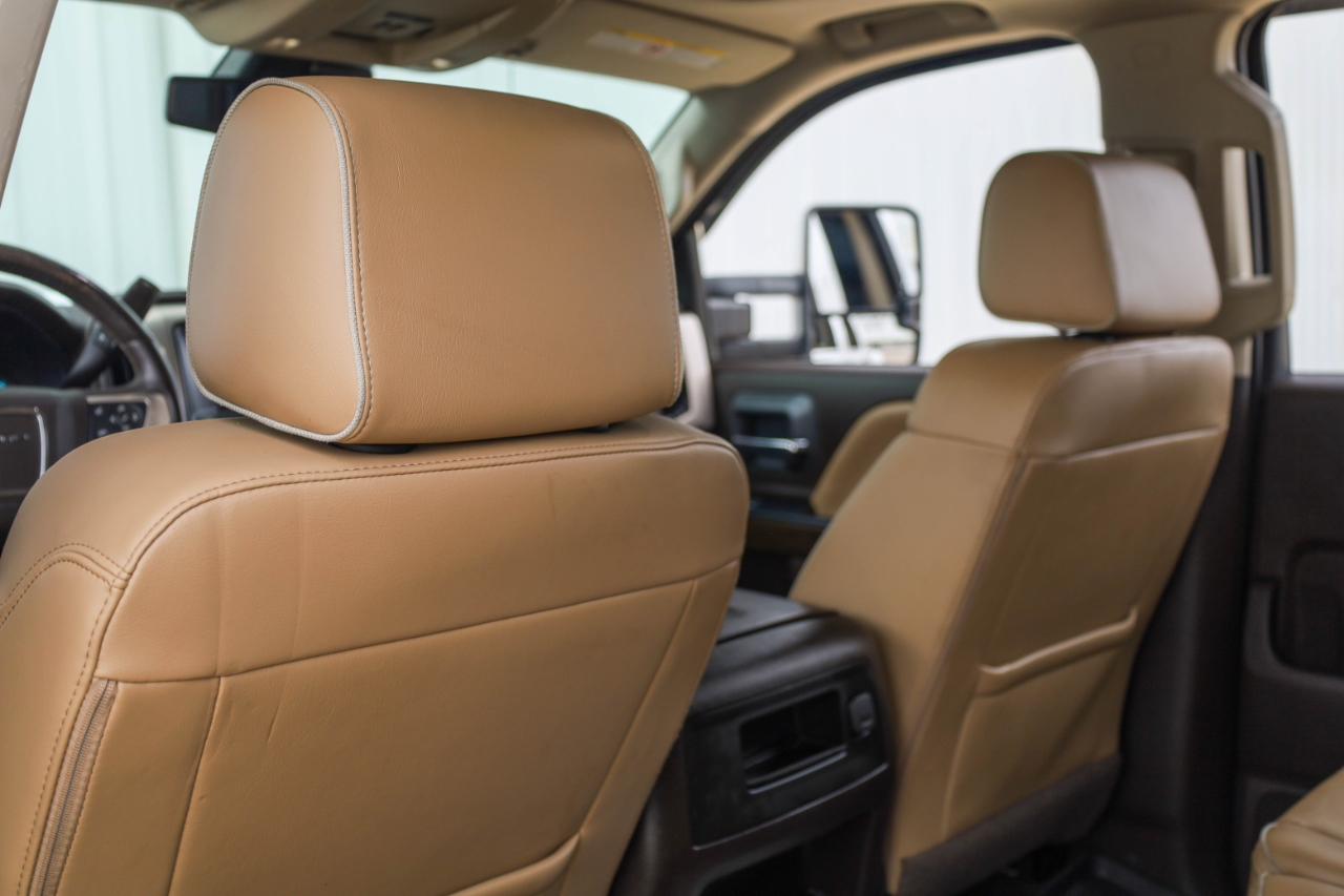 GMC Sierra 3500HD 4WD Crew Cab 167.7" Denali 2018