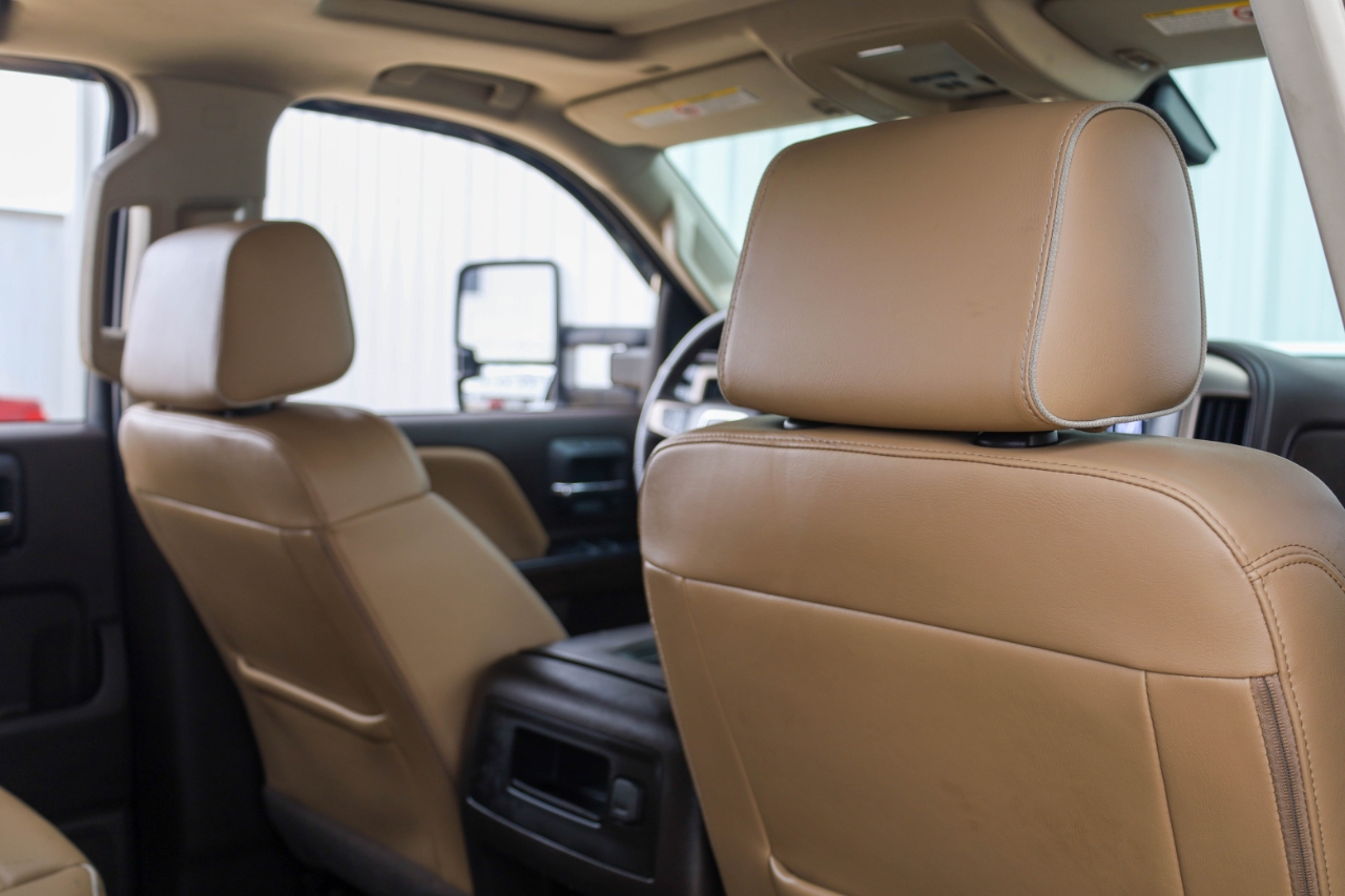 GMC Sierra 3500HD 4WD Crew Cab 167.7" Denali 2018