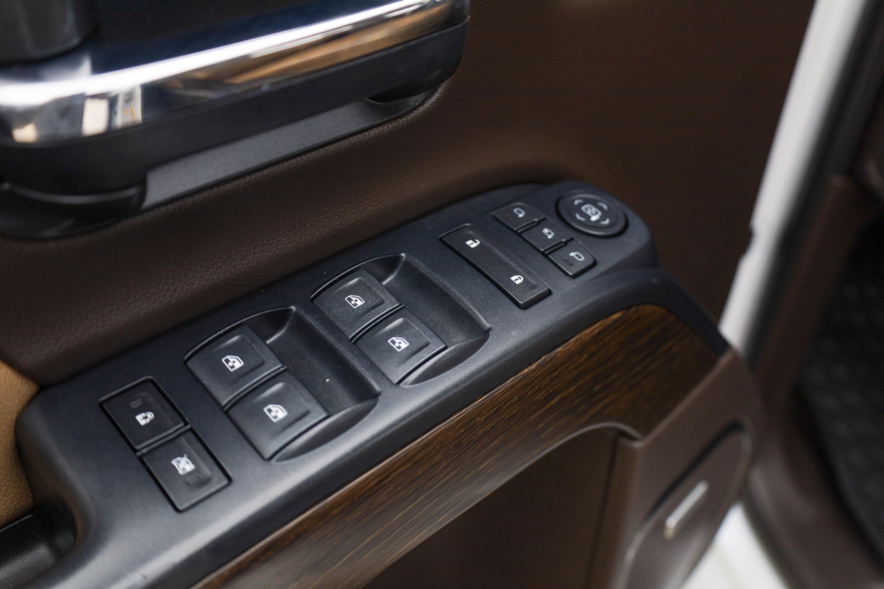 GMC Sierra 3500HD 4WD Crew Cab 167.7" Denali 2018