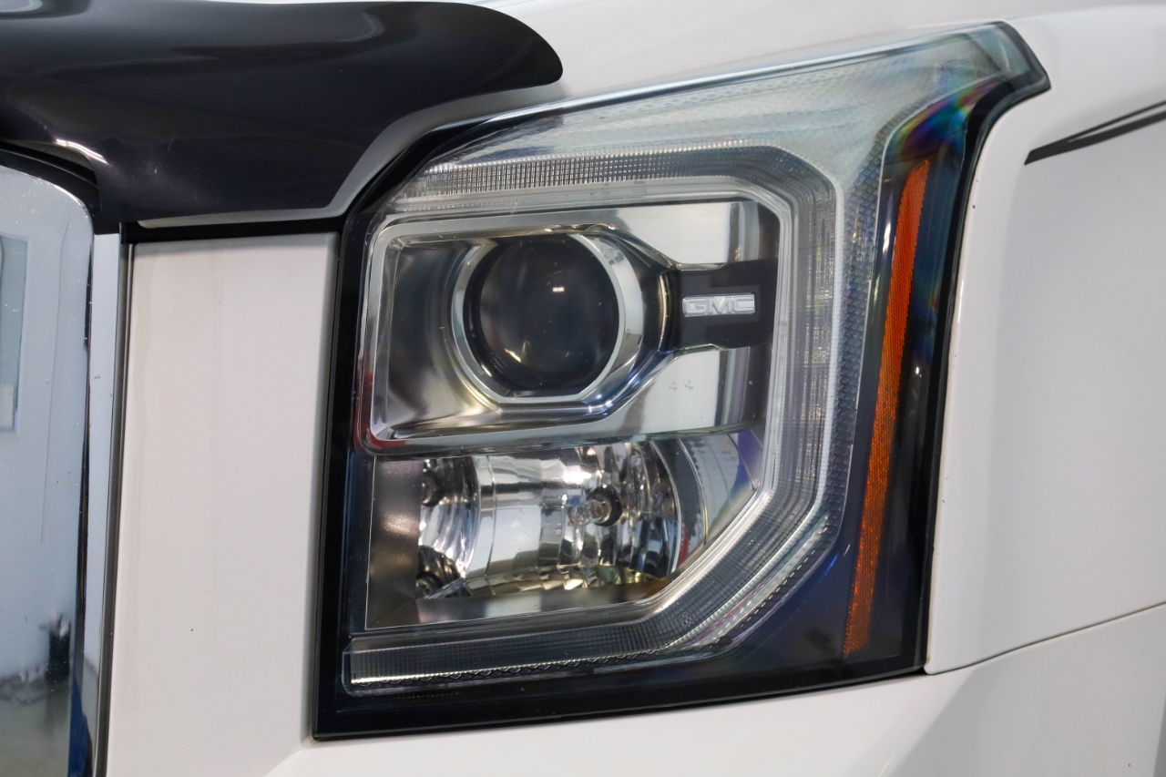 GMC Yukon XL 2WD 4dr SLT 2018