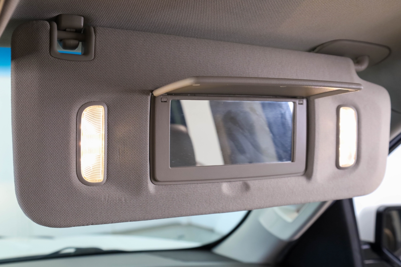 GMC Yukon XL 2WD 4dr SLT 2018