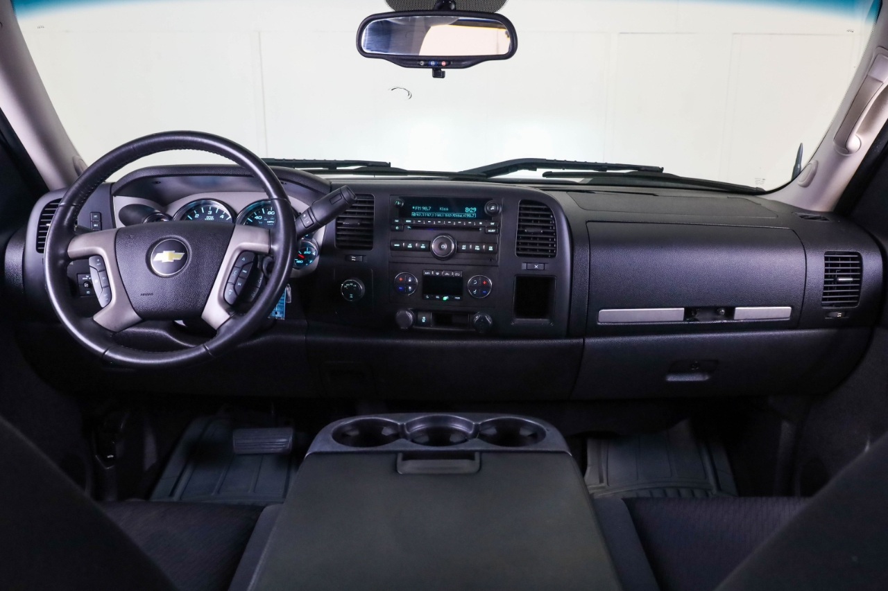 Chevrolet Silverado 1500 4WD Crew Cab 143.5" LT 2013