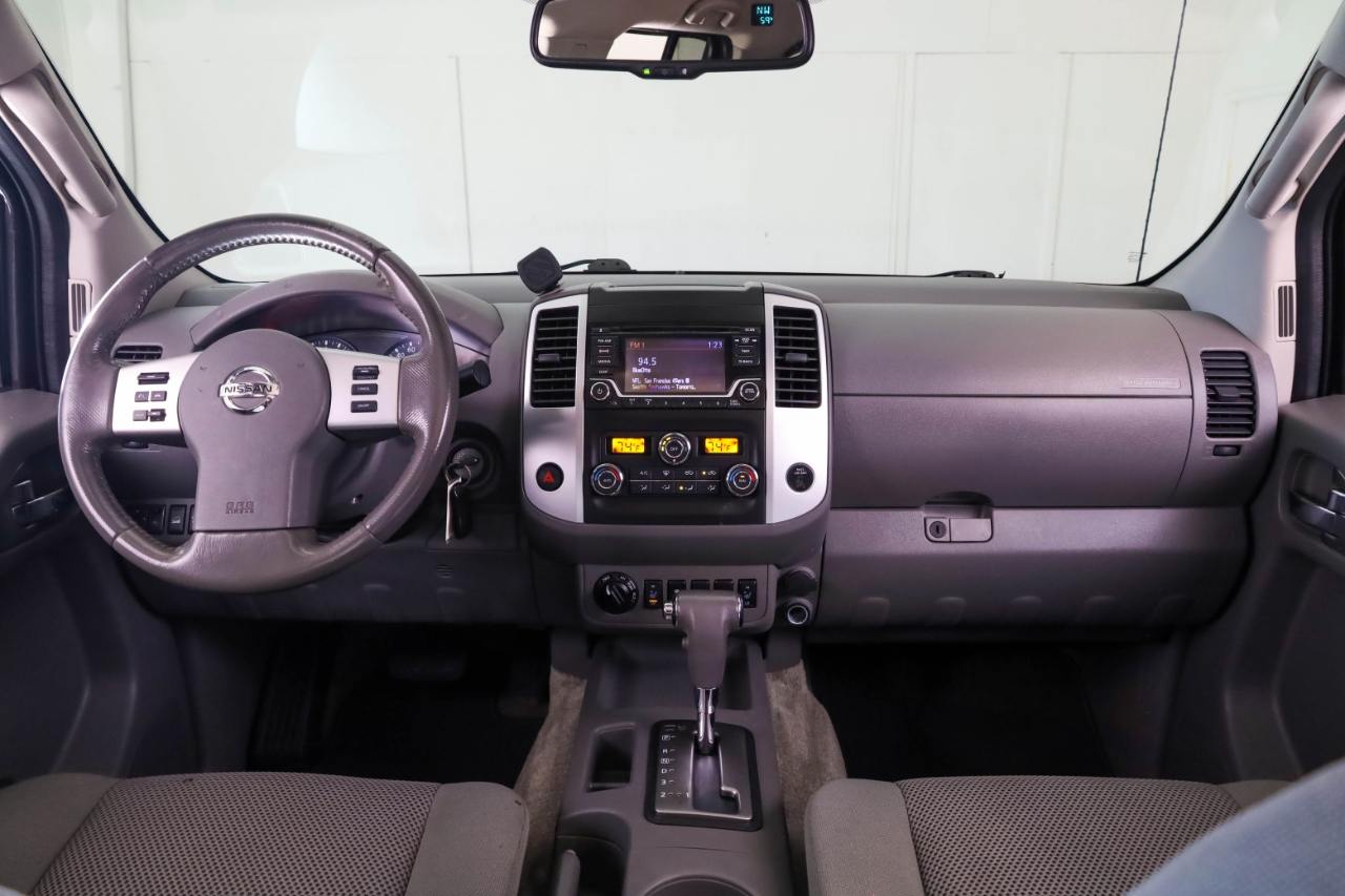 Nissan Frontier 4WD Crew Cab SWB Auto SV 2016