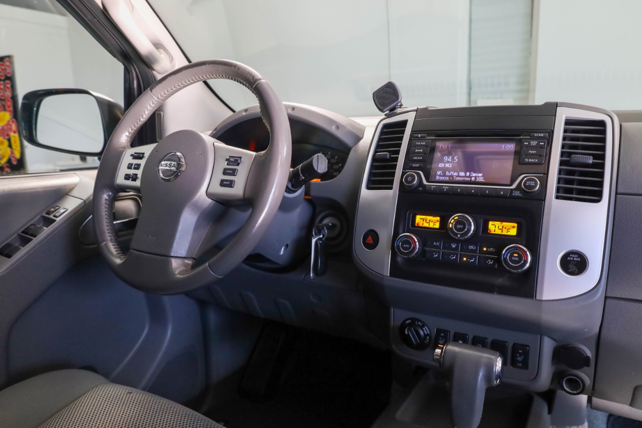 Nissan Frontier 4WD Crew Cab SWB Auto SV 2016