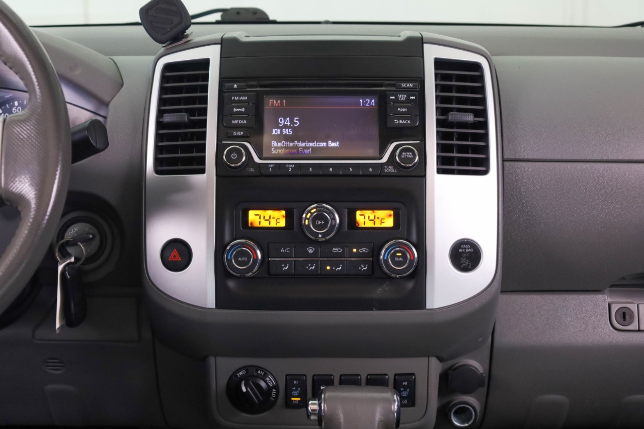 Nissan Frontier 4WD Crew Cab SWB Auto SV 2016