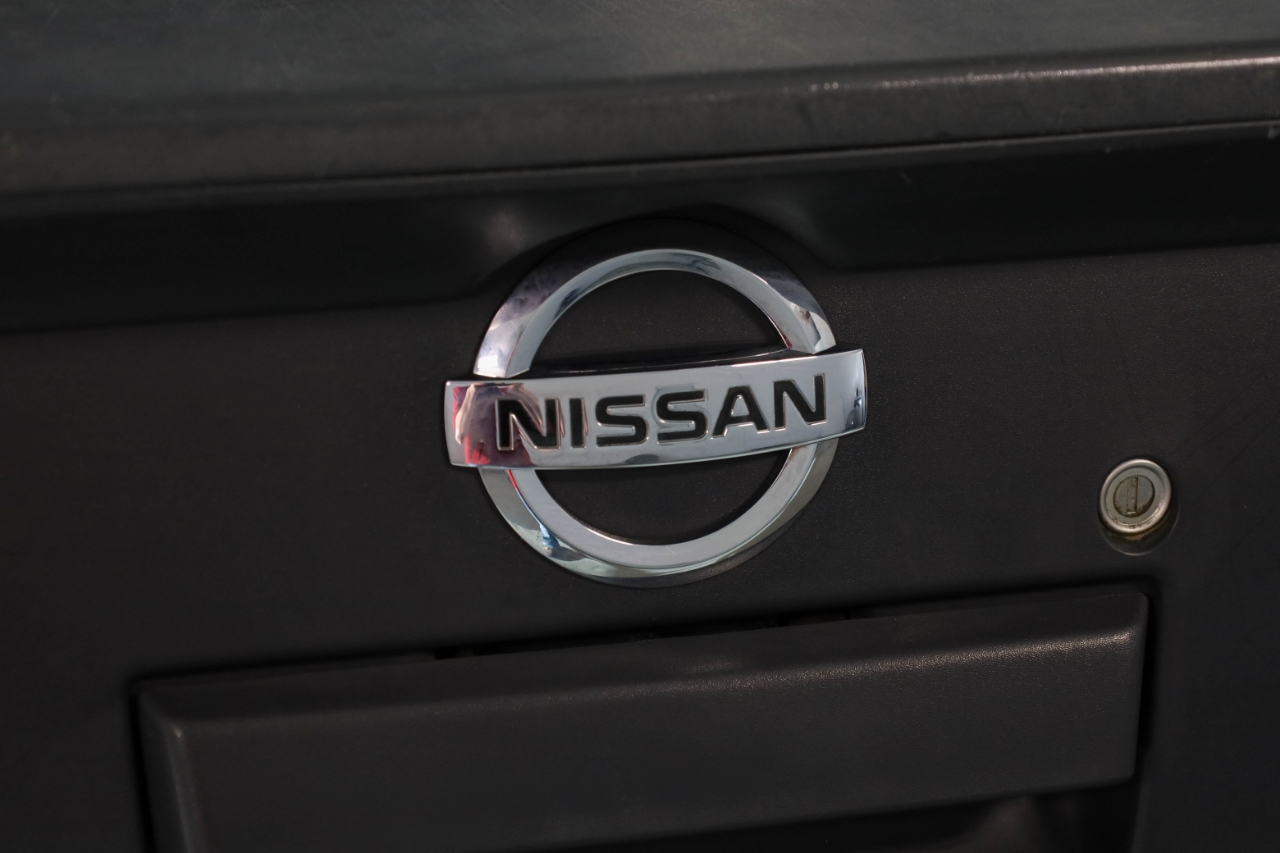 Nissan Frontier 4WD Crew Cab SWB Auto SV 2016