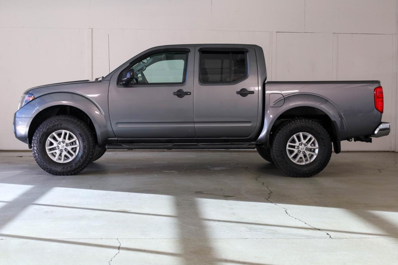 Nissan Frontier 4WD Crew Cab SWB Auto SV 2016