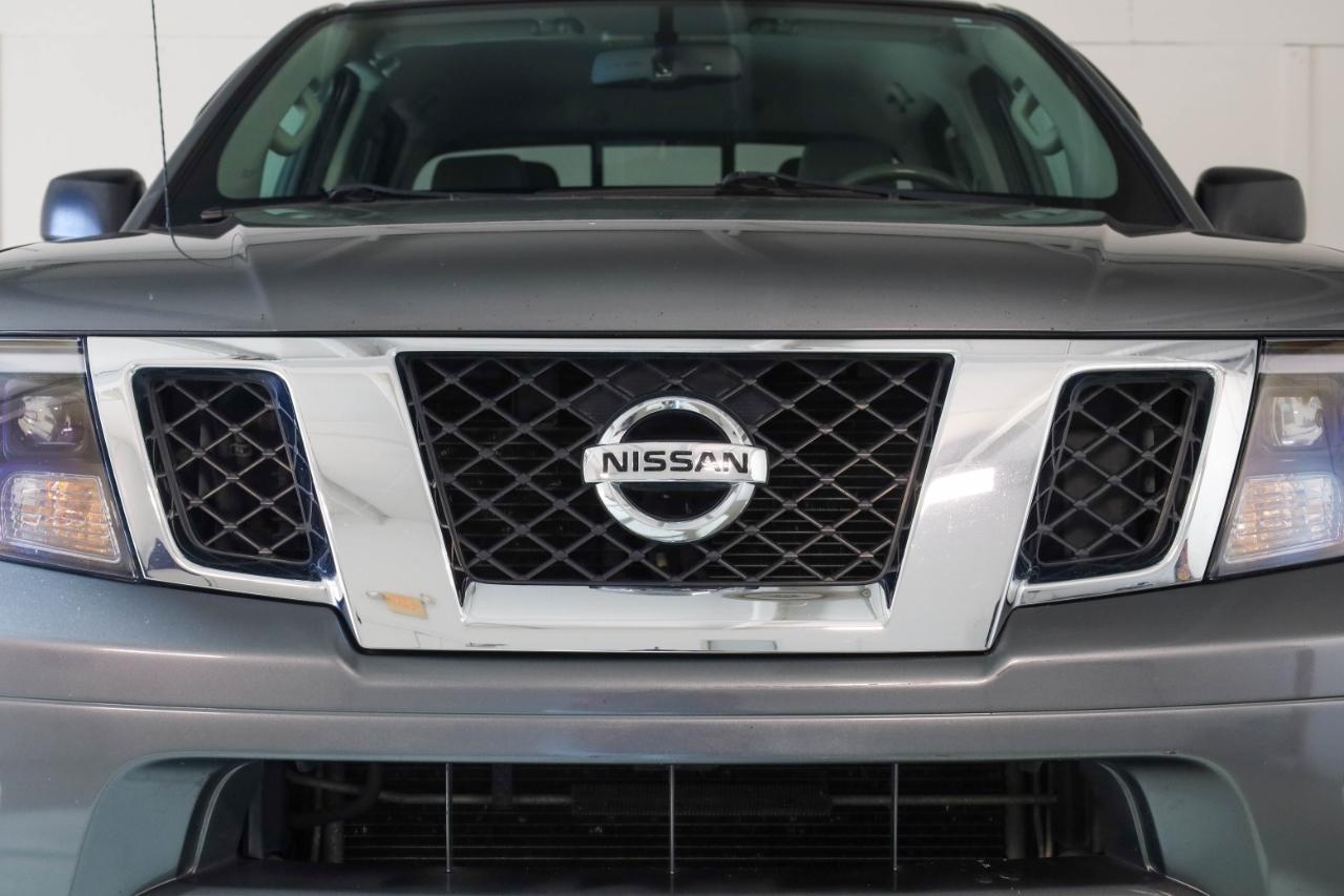 Nissan Frontier 4WD Crew Cab SWB Auto SV 2016