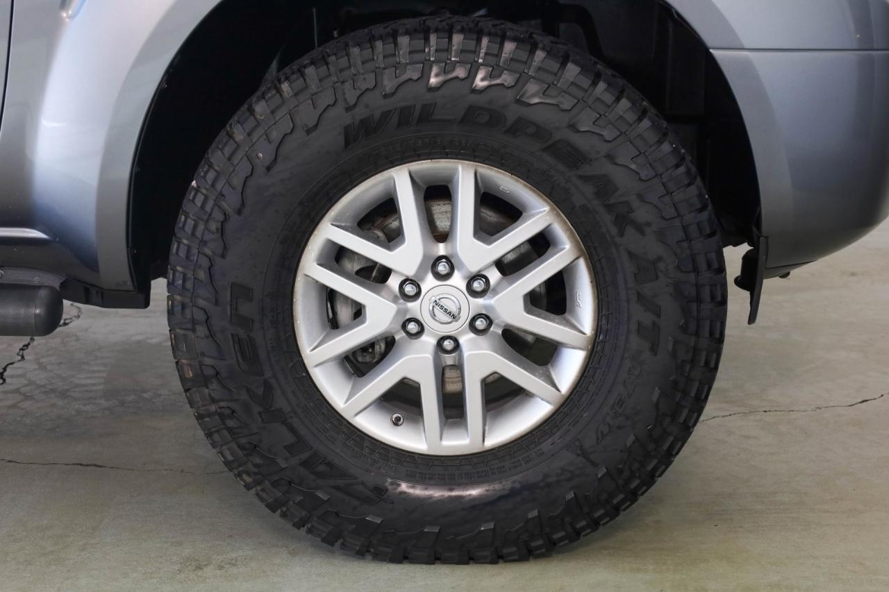 Nissan Frontier 4WD Crew Cab SWB Auto SV 2016