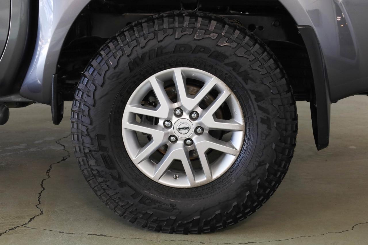 Nissan Frontier 4WD Crew Cab SWB Auto SV 2016