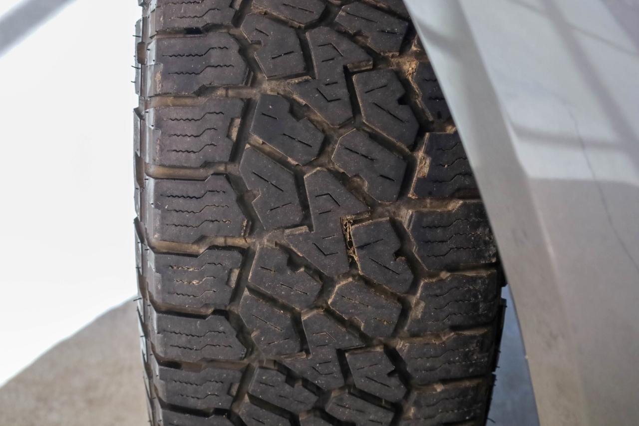 Nissan Frontier 4WD Crew Cab SWB Auto SV 2016