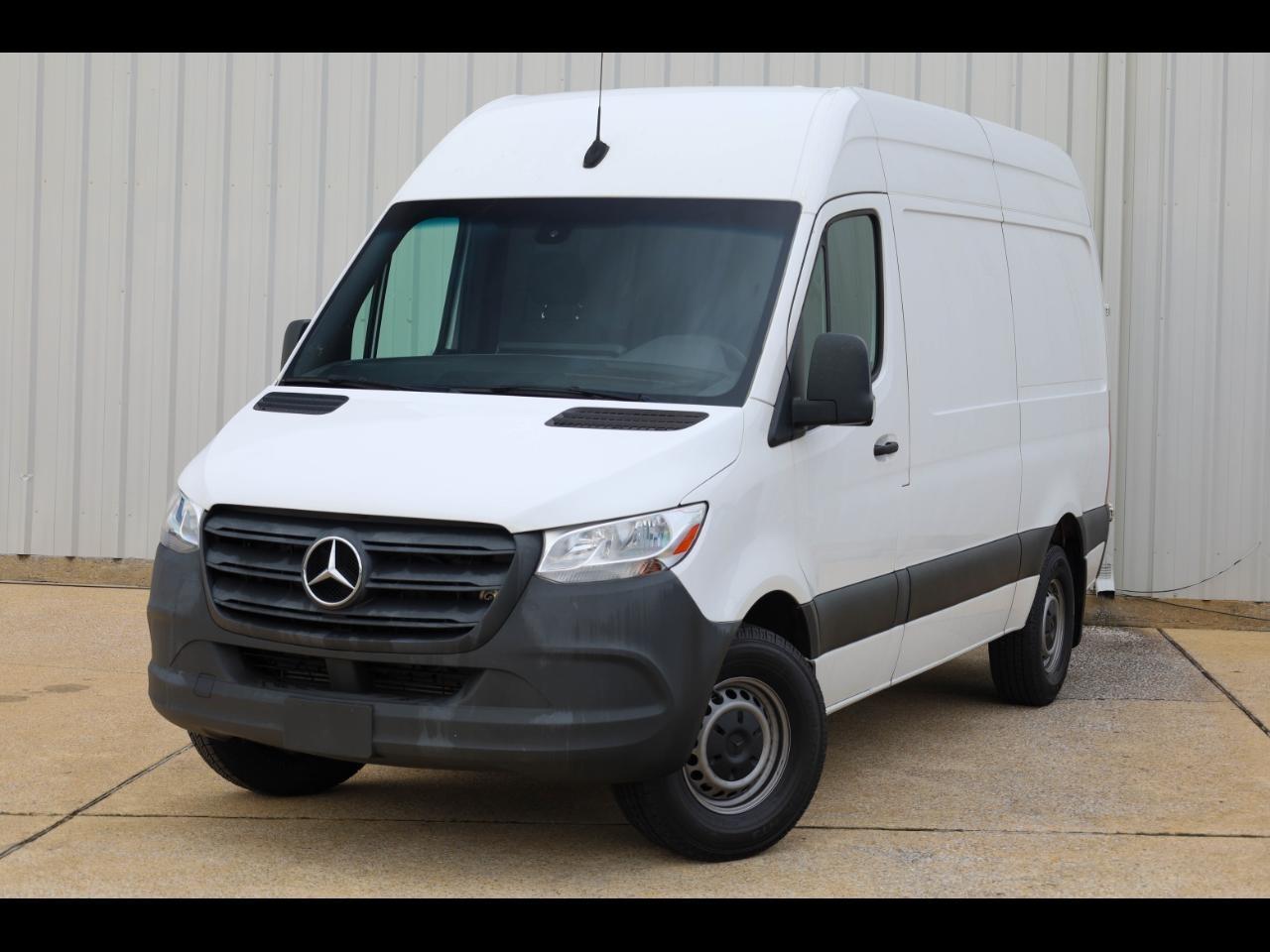 2022 Mercedes-Benz Sprinter Cargo Van 2500 Standard Roof I4 144" RWD
