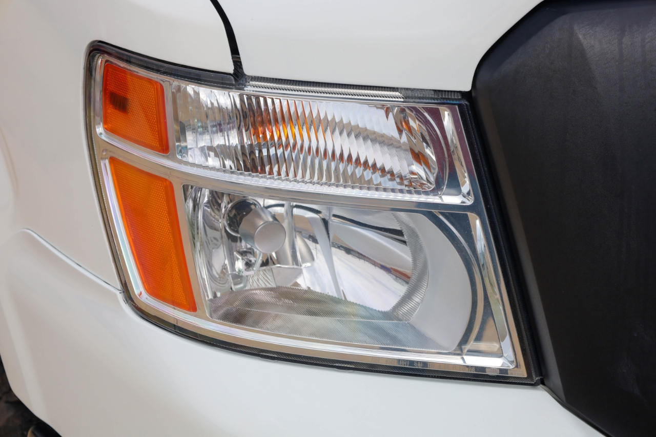 Nissan NV Cargo NV1500 Standard Roof V6 SV 2018