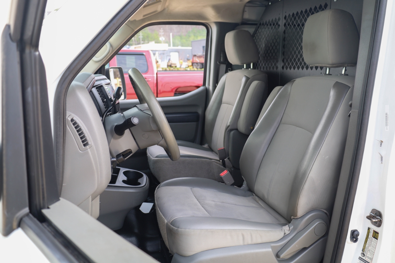 Nissan NV Cargo NV1500 Standard Roof V6 SV 2018