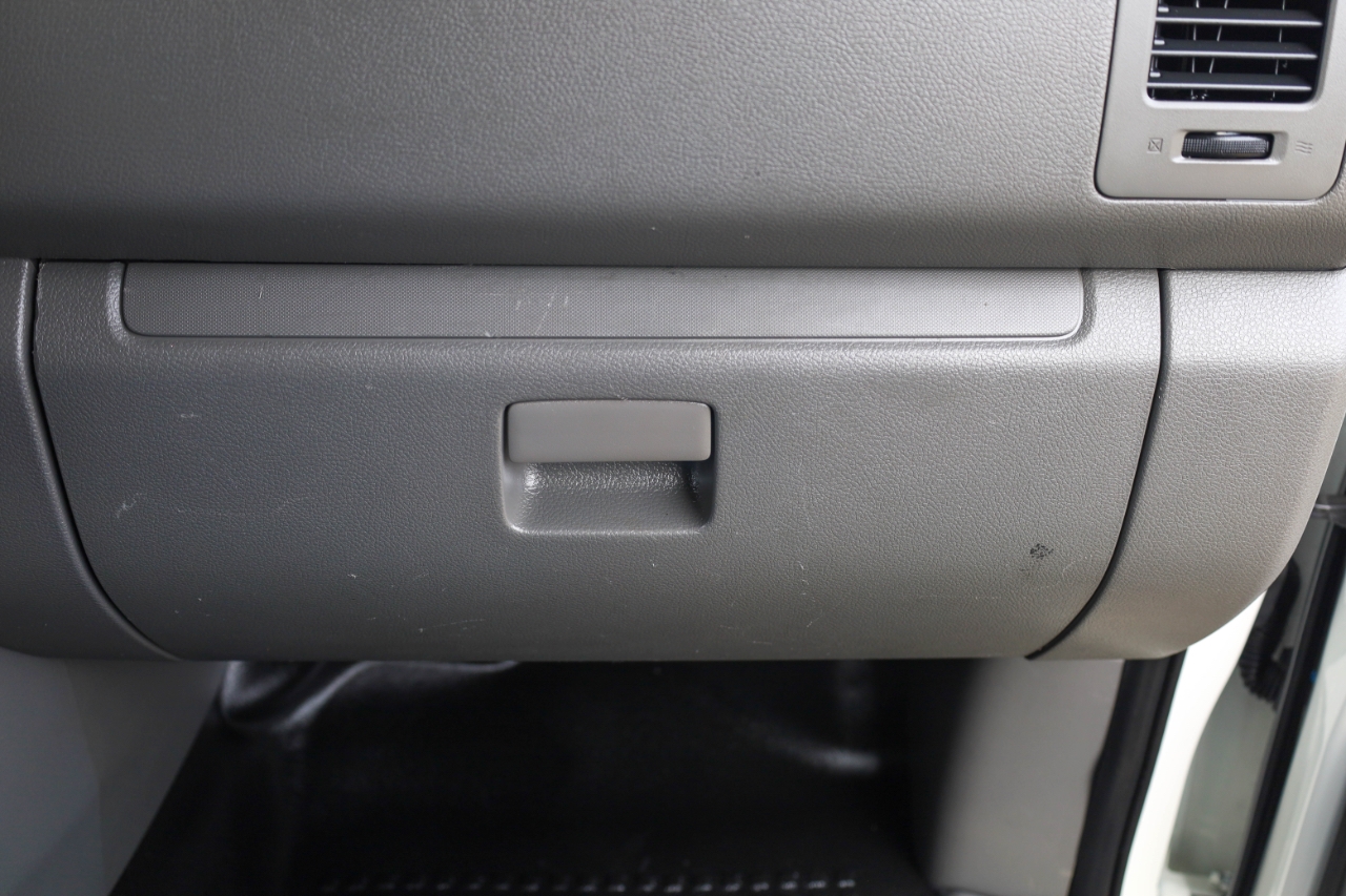 Nissan NV Cargo NV1500 Standard Roof V6 SV 2018