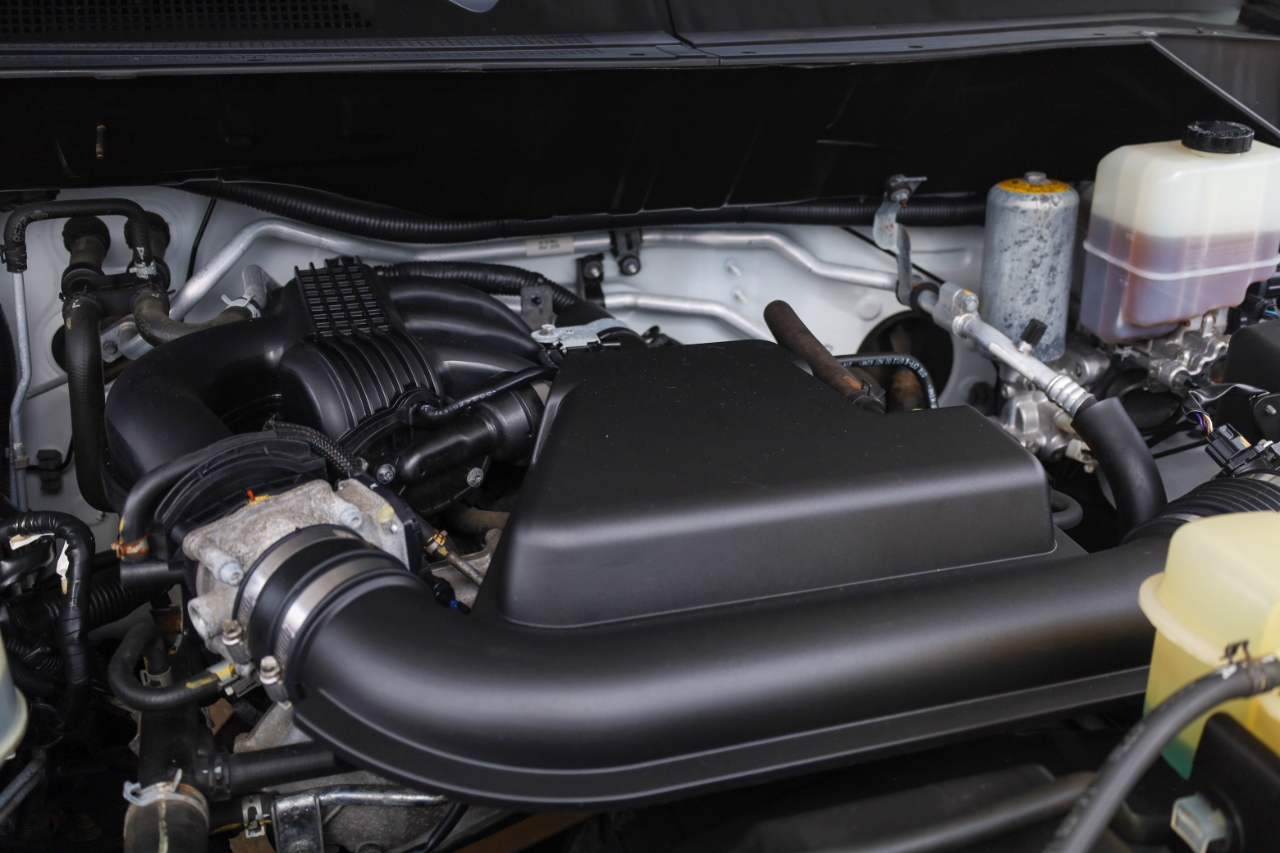 Nissan NV Cargo NV1500 Standard Roof V6 SV 2018