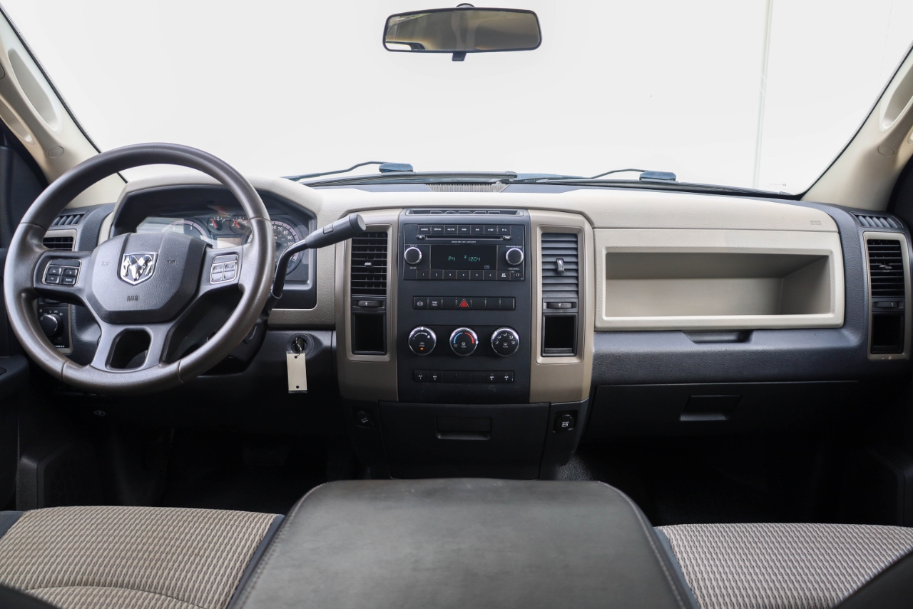 RAM 5500 2WD Crew Cab 173" WB 60" CA ST 2012