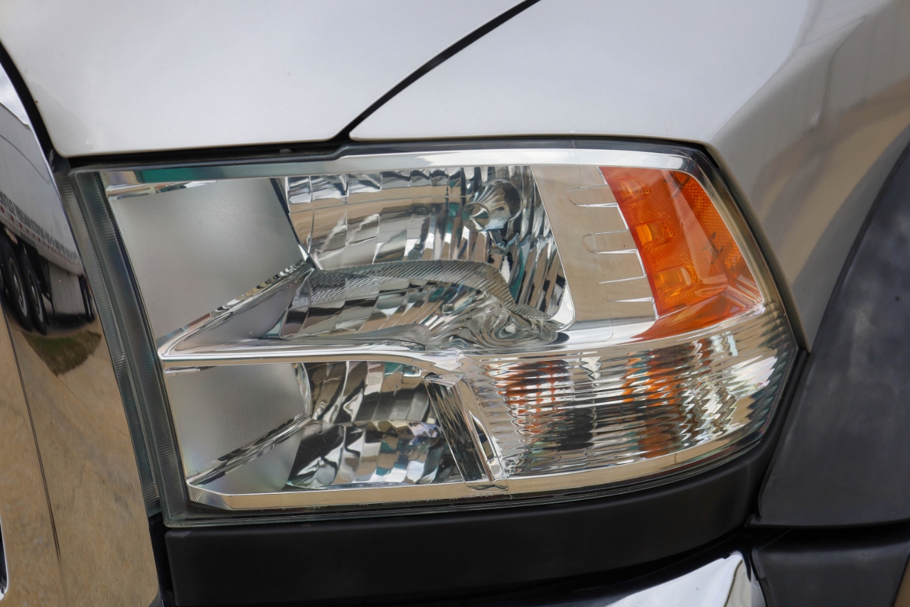 RAM 5500 2WD Crew Cab 173" WB 60" CA ST 2012