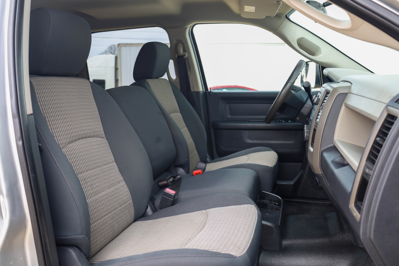 RAM 5500 2WD Crew Cab 173" WB 60" CA ST 2012