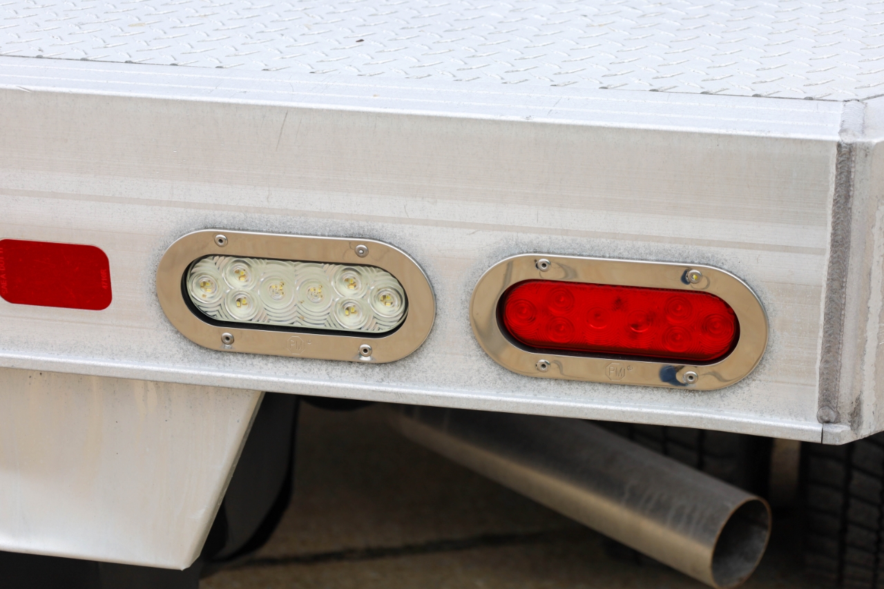 RAM 5500 2WD Crew Cab 173" WB 60" CA ST 2012