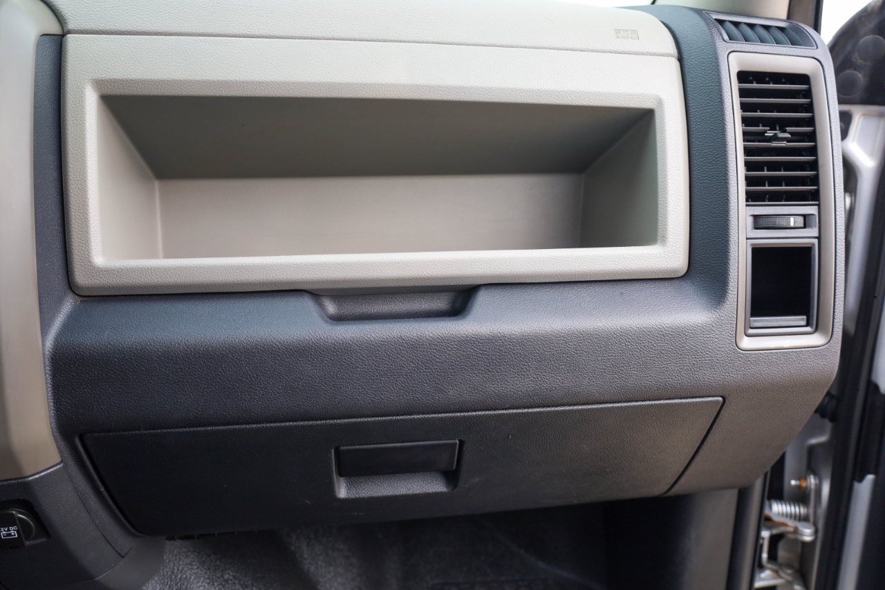 RAM 5500 2WD Crew Cab 173" WB 60" CA ST 2012