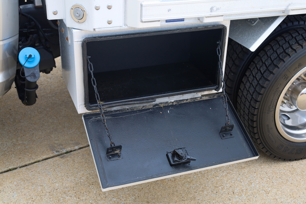 RAM 5500 2WD Crew Cab 173" WB 60" CA ST 2012