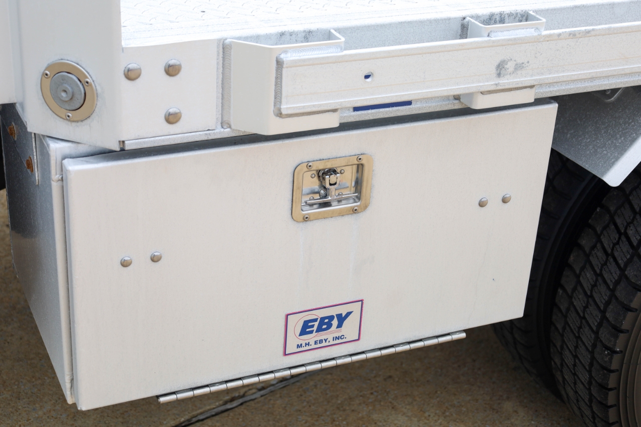 RAM 5500 2WD Crew Cab 173" WB 60" CA ST 2012