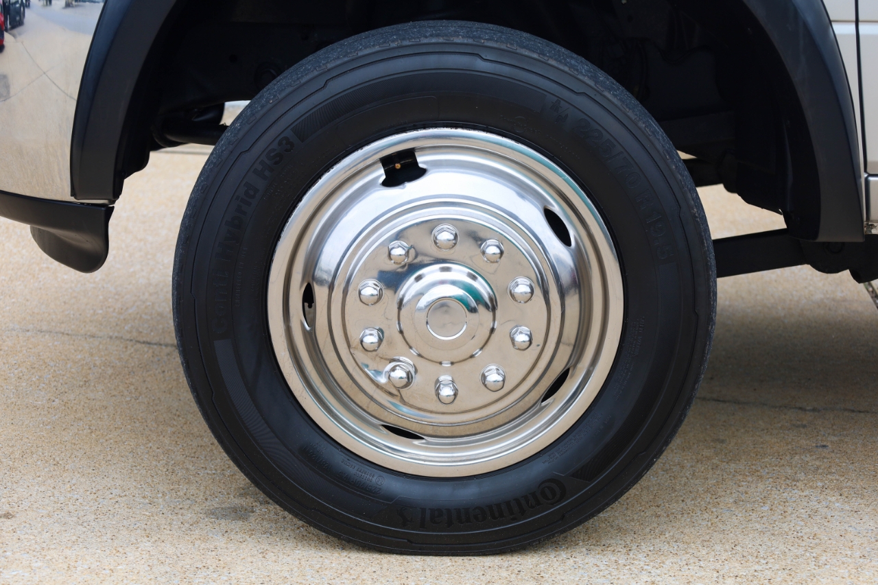 RAM 5500 2WD Crew Cab 173" WB 60" CA ST 2012