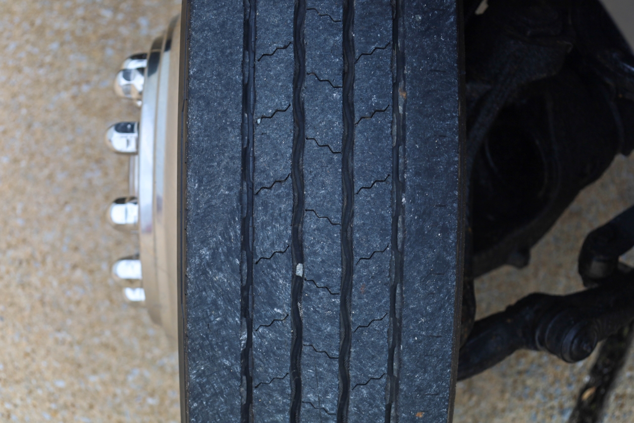 RAM 5500 2WD Crew Cab 173" WB 60" CA ST 2012