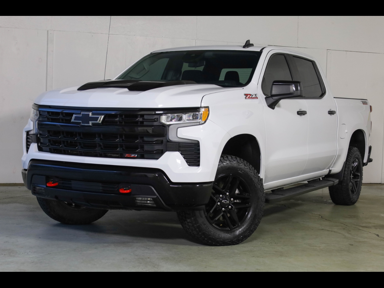 2023 Chevrolet Silverado 1500 4WD Crew Cab 147" LT Trail Boss