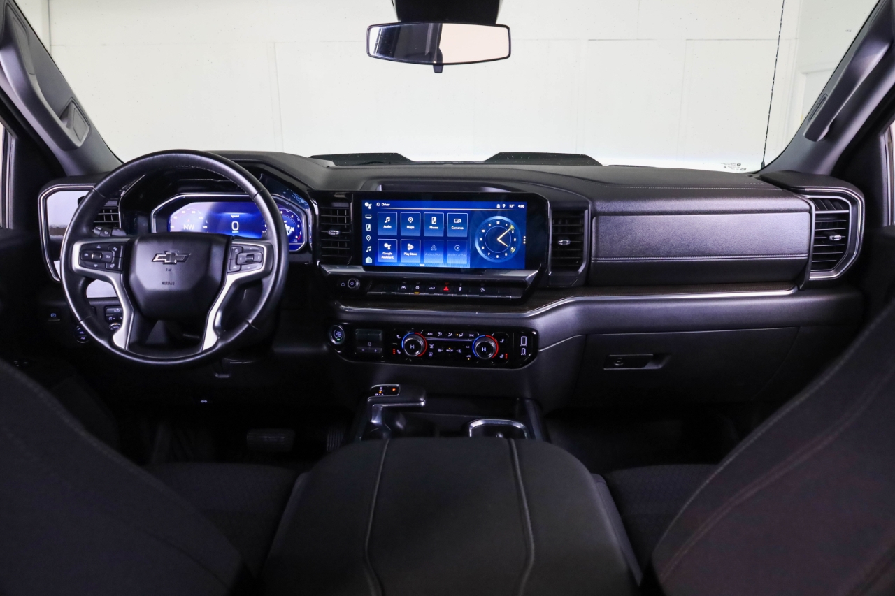 Chevrolet Silverado 1500 4WD Crew Cab 147" LT Trail Boss 2023