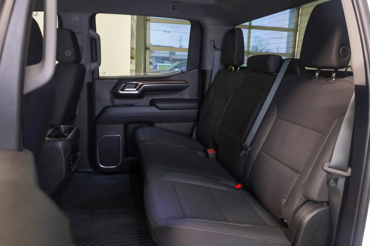 Chevrolet Silverado 1500 4WD Crew Cab 147" LT Trail Boss 2023