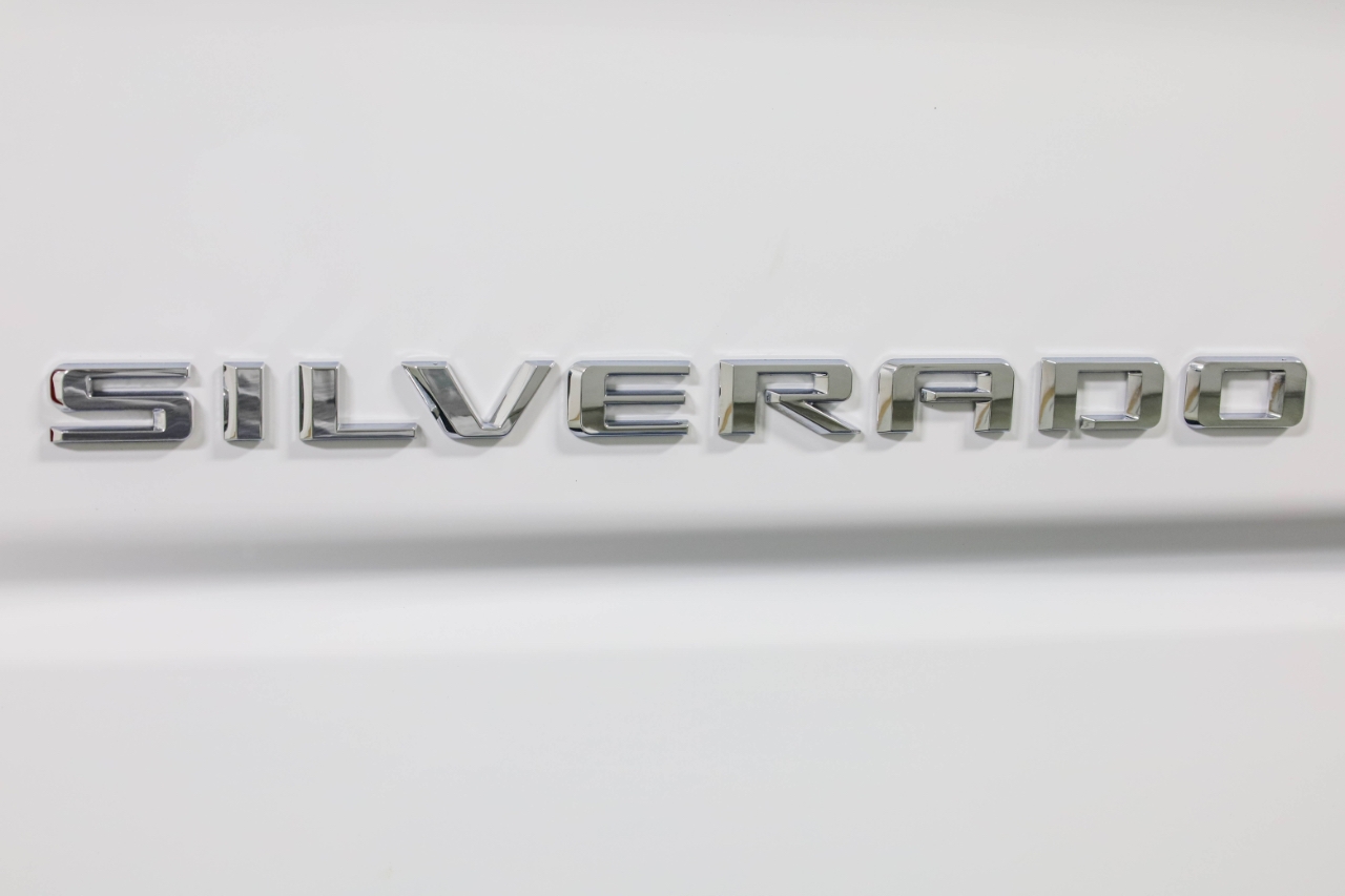 Chevrolet Silverado 1500 4WD Crew Cab 147" LT Trail Boss 2023