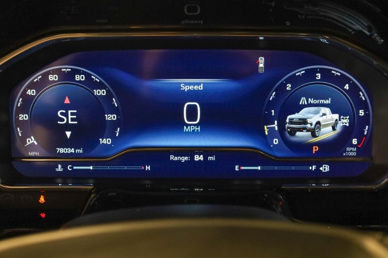 Chevrolet Silverado 1500 4WD Crew Cab 147" LT Trail Boss 2023