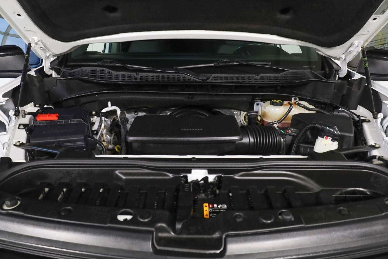 Chevrolet Silverado 1500 4WD Crew Cab 147" LT Trail Boss 2023