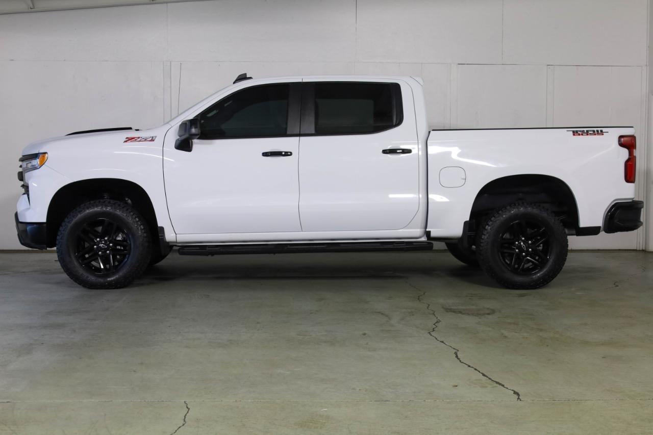 Chevrolet Silverado 1500 4WD Crew Cab 147" LT Trail Boss 2023