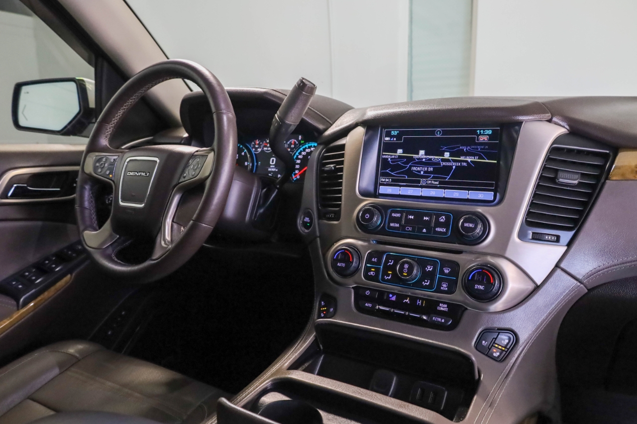 GMC Yukon XL 2WD 4dr Denali 2017