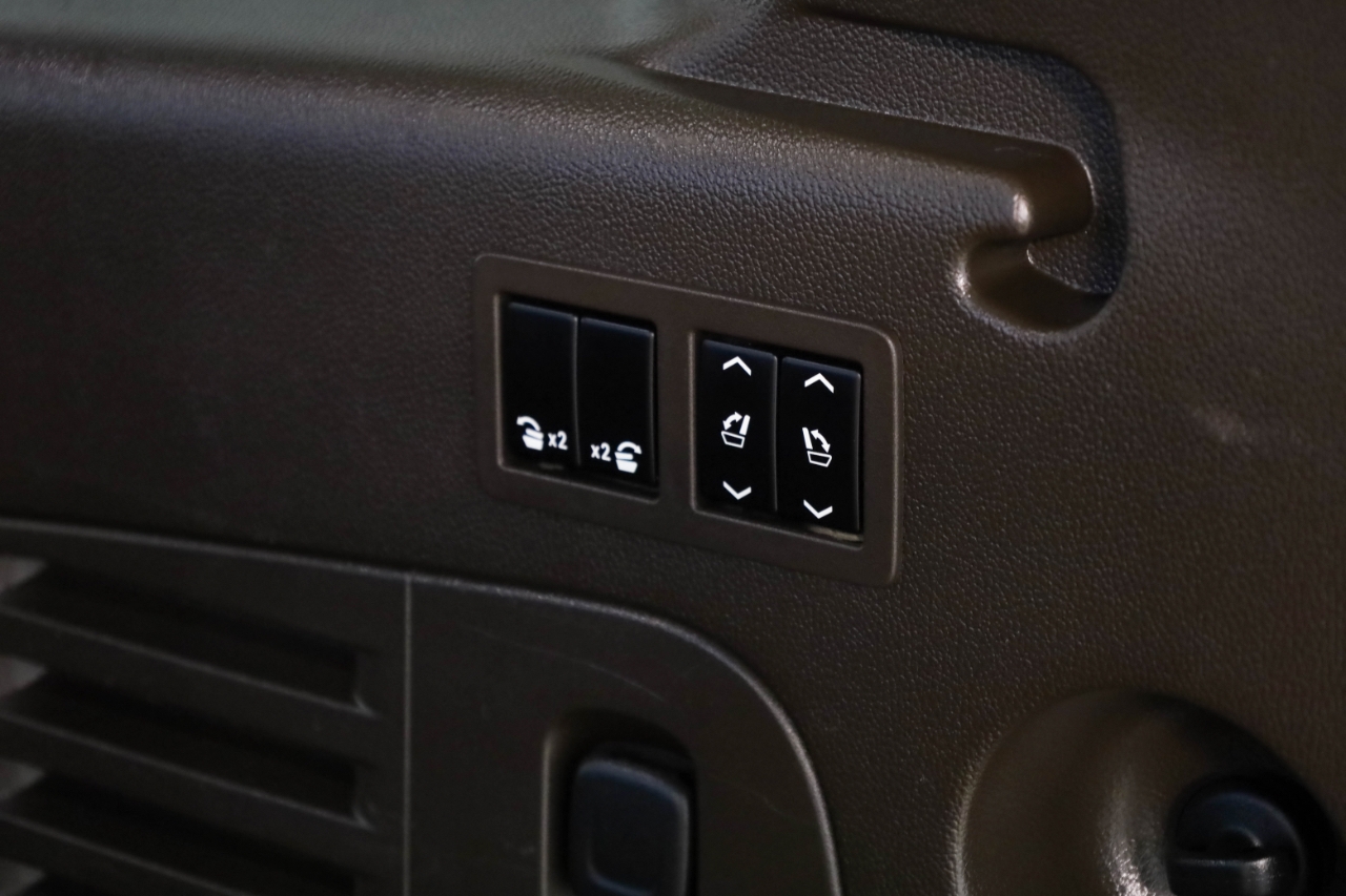 GMC Yukon XL 2WD 4dr Denali 2017