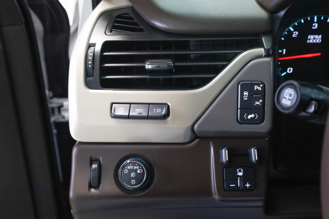 GMC Yukon XL 2WD 4dr Denali 2017