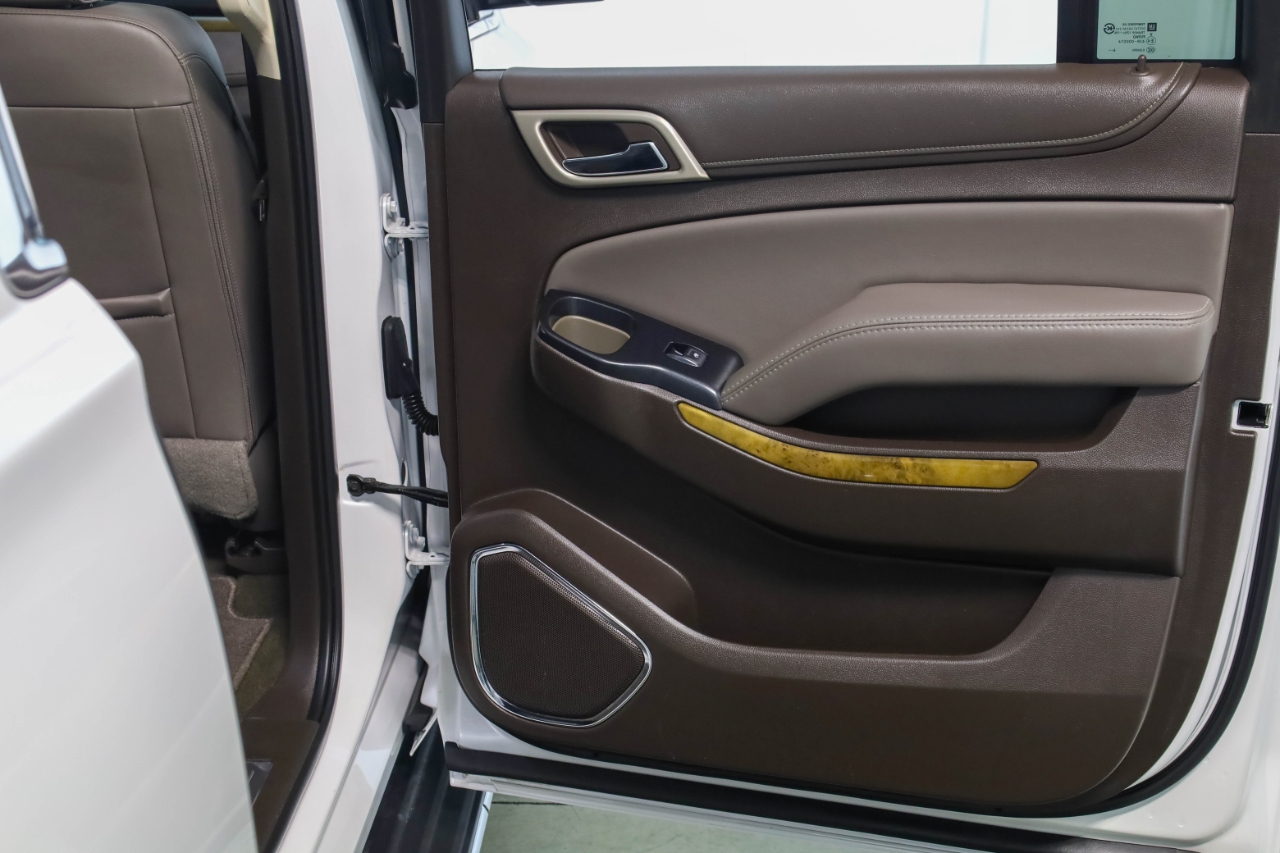 GMC Yukon XL 2WD 4dr Denali 2017