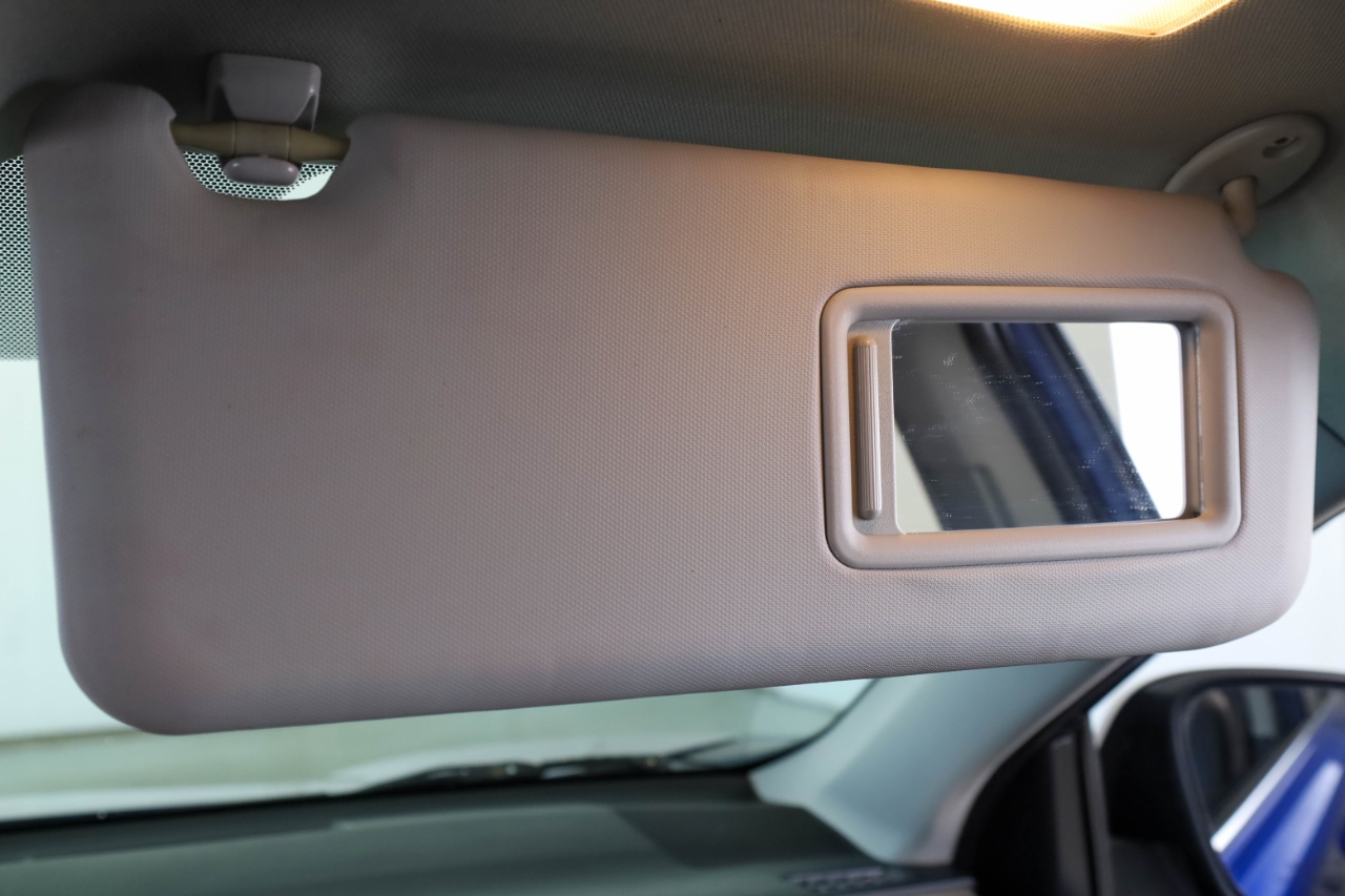 Toyota RAV4 FWD 4dr LE (Natl) 2014