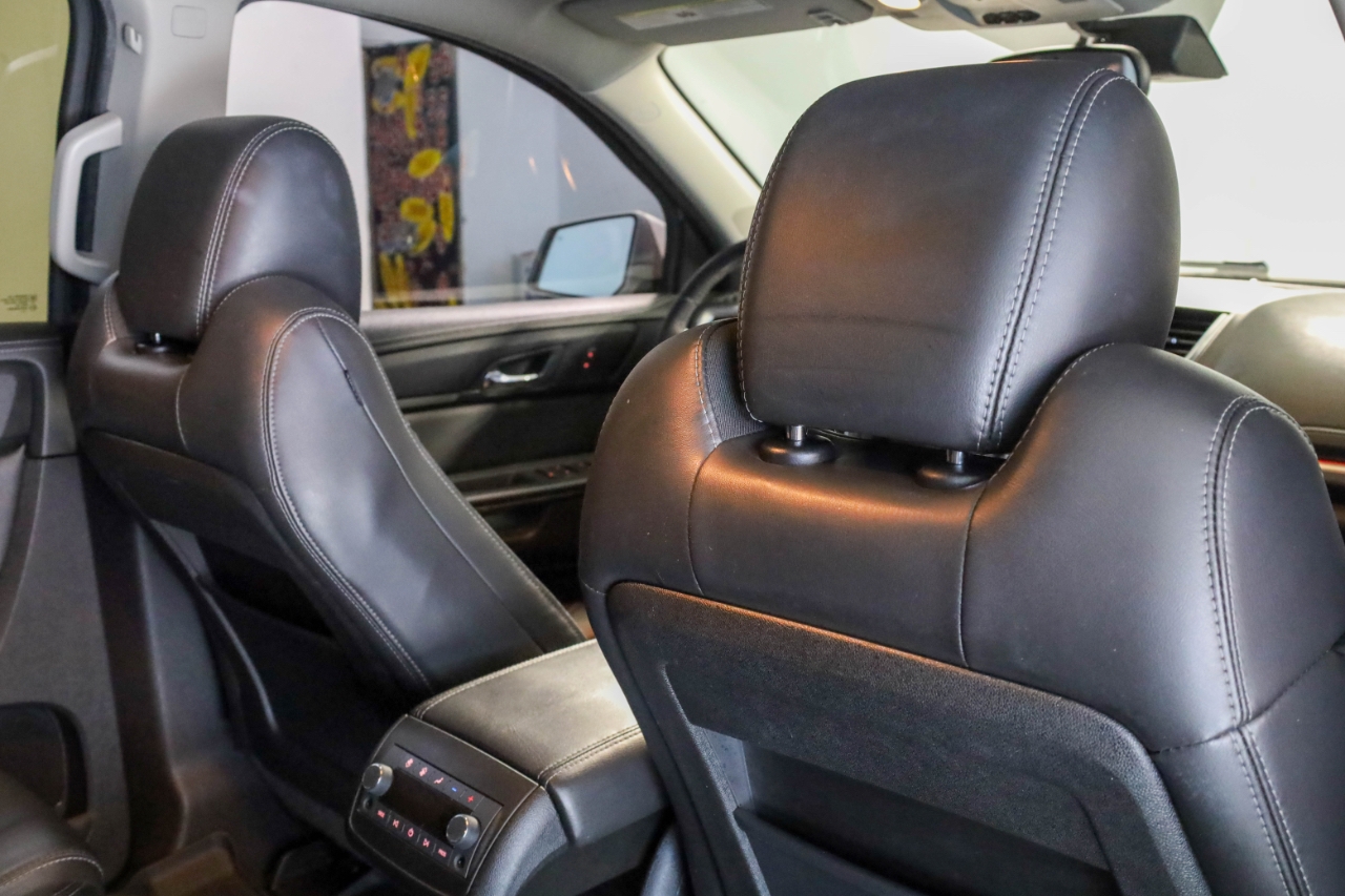 GMC Acadia FWD 4dr SLT w/SLT-1 2016