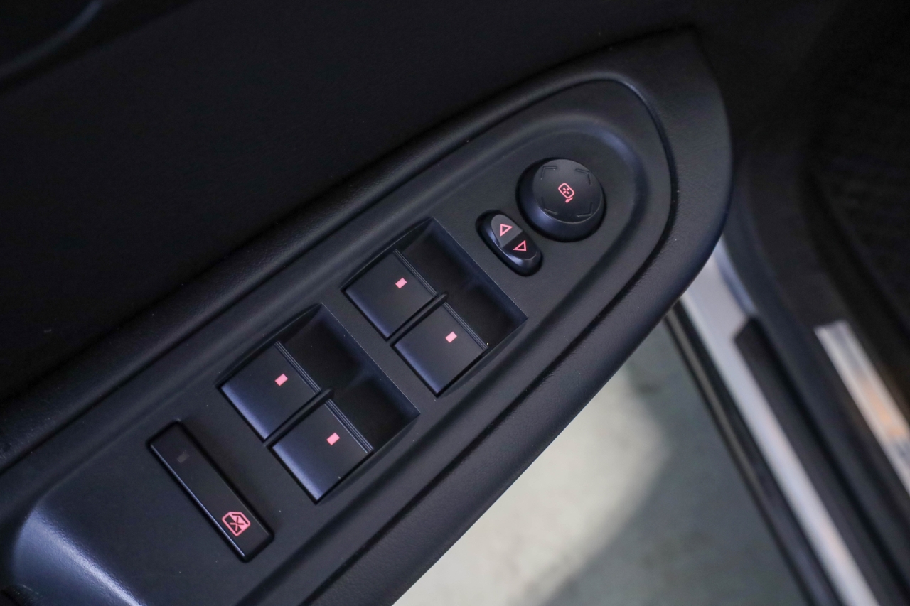 GMC Acadia FWD 4dr SLT w/SLT-1 2016