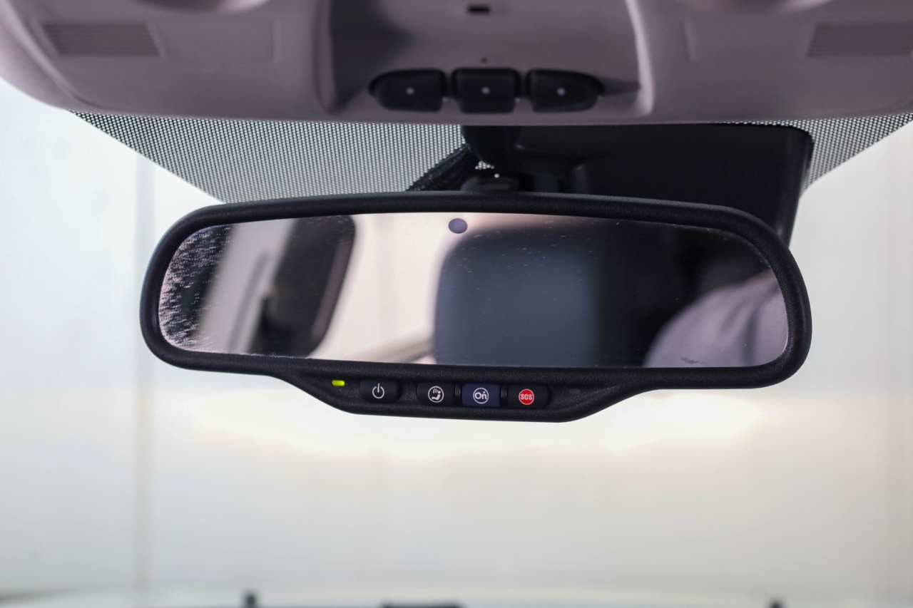 GMC Acadia FWD 4dr SLT w/SLT-1 2016