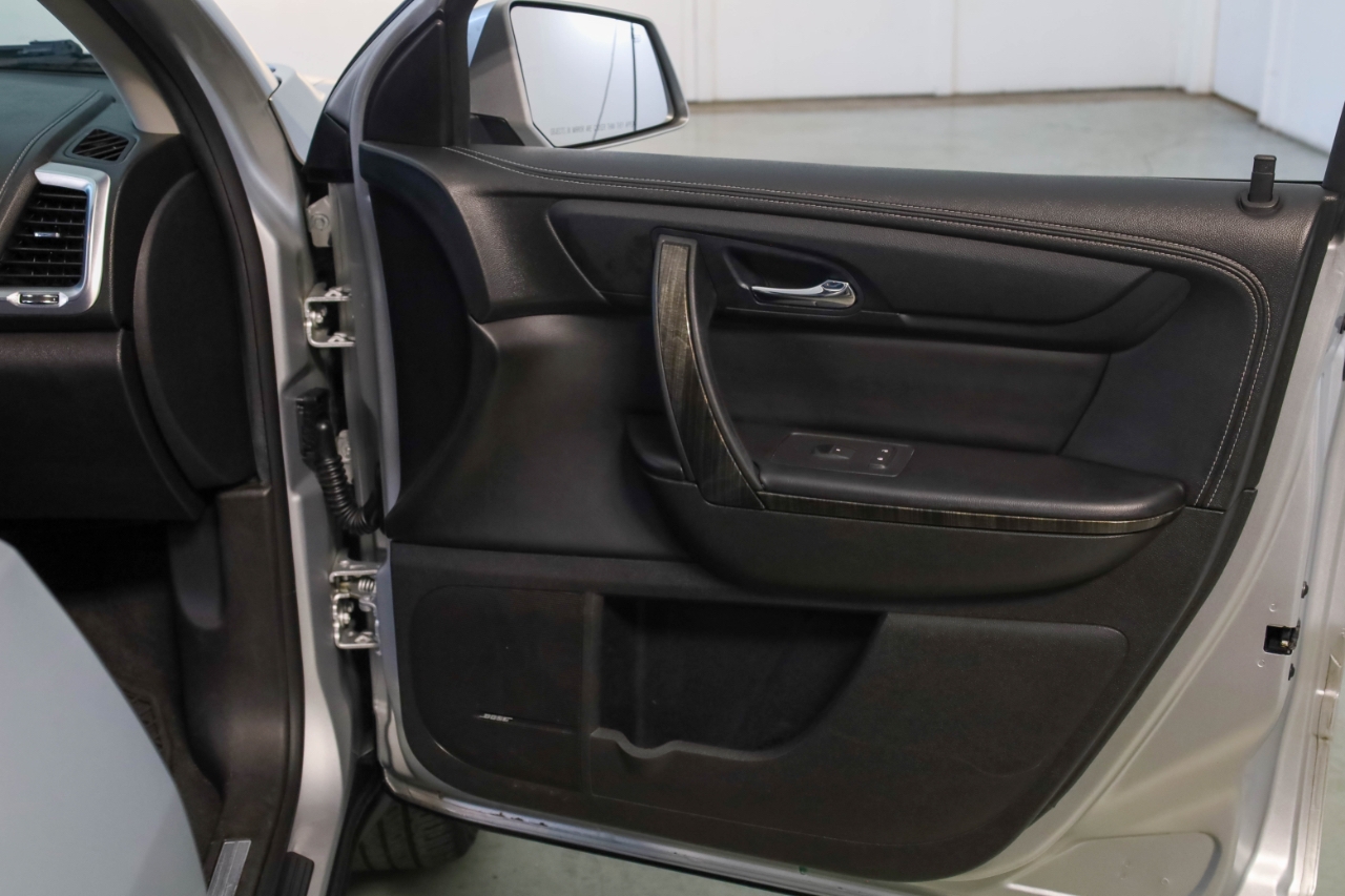 GMC Acadia FWD 4dr SLT w/SLT-1 2016