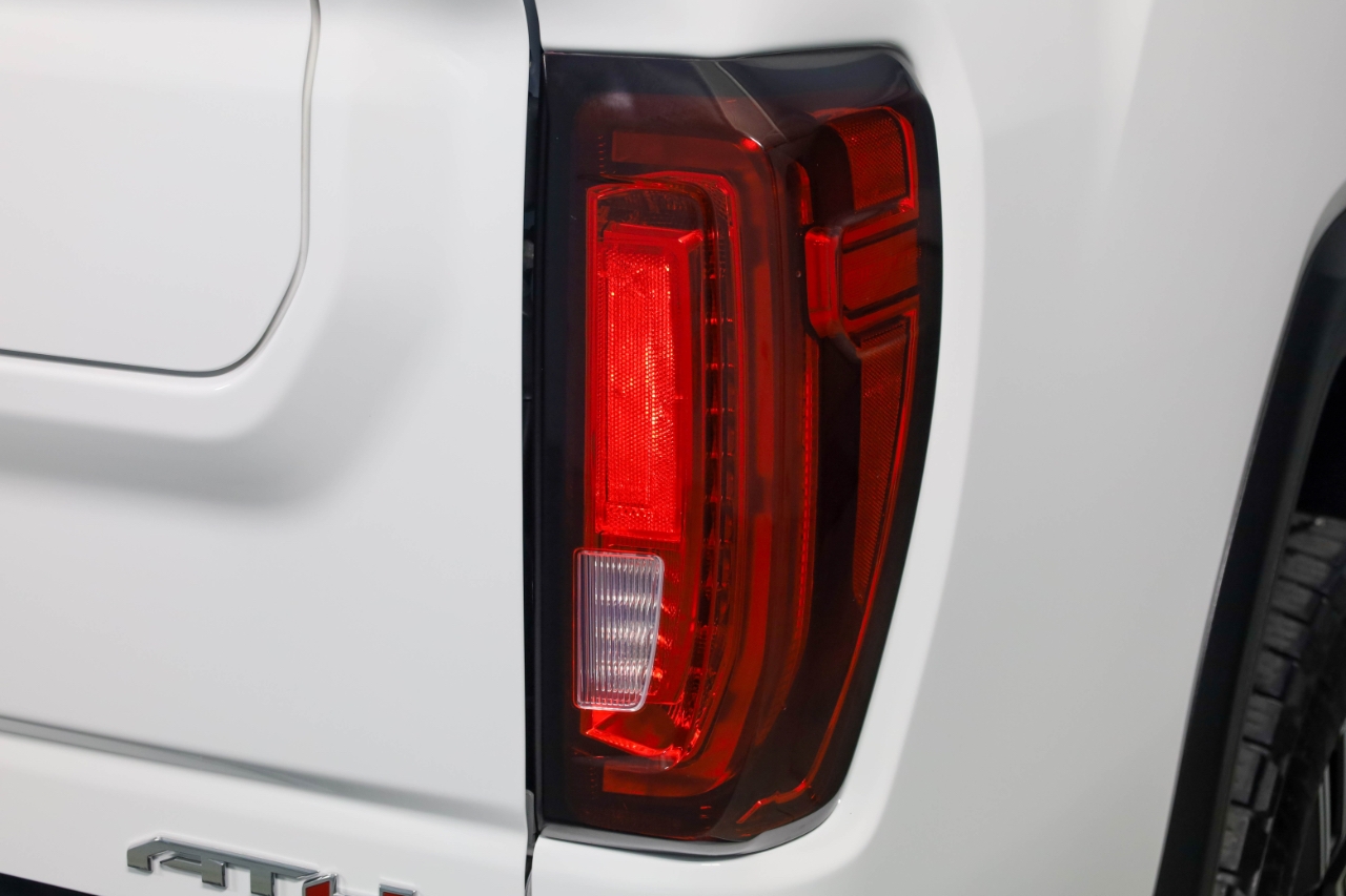 GMC Sierra 3500HD 4WD Crew Cab 159" AT4 2021