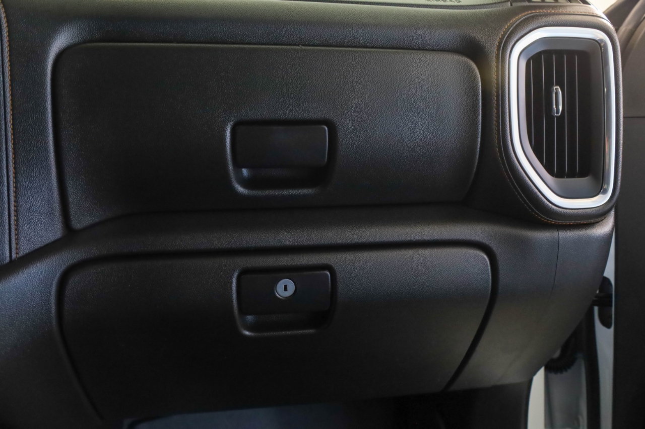 GMC Sierra 3500HD 4WD Crew Cab 159" AT4 2021